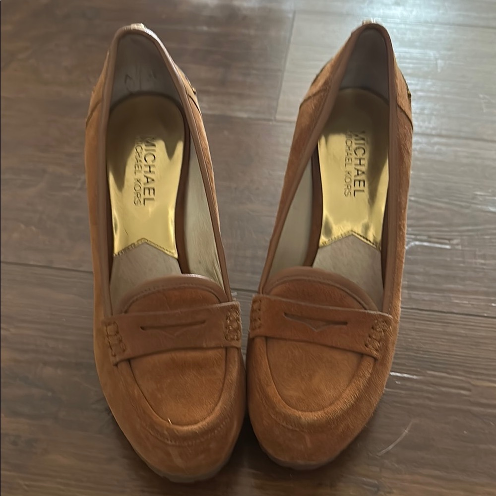 Michael Kors Women's Tan Loafers